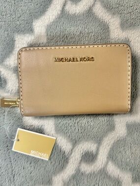 Michael Kors Beige Card Case with Gold Hardware